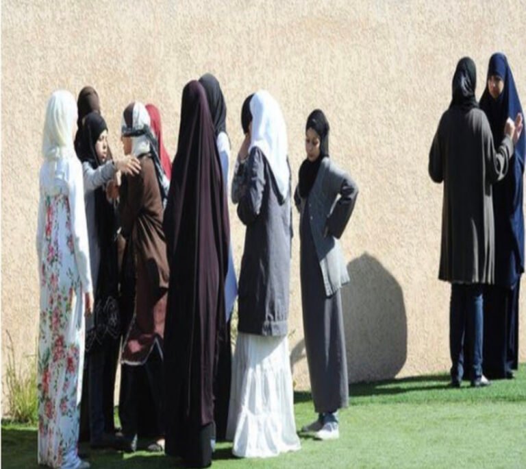 French schools send home dozens of Muslim schoolgirls for refusing to remove their abayas